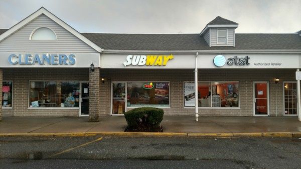 Mount Sinai Shopping Center: 5507 Nesconset Hwy, Mount Sinai, NY 11766